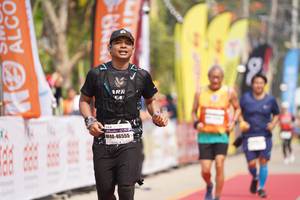 BIB: 46555
                            <button type="button" onclick="openModal(8318059)" class="btn btn-primary btn-sm float-right btn-popup" data-toggle="modal" data-target=".modal-high-quality">
                        <i class="fas fa-shopping-cart"></i> Add to Cart
                    </button>
                                            <button type="button" onclick="isThisMe(8318059, true)" class="btn btn-success btn-sm float-right btn-popup btn-isme hidden" data-toggle="tooltip" data-placement="bottom" title="นี่คือรูปของคุณใช่ไหม คลิกที่นี่เพื่อเอาเข้าอัลบั้ม">
                        <i class="fas fa-plus"></i> Add to album
                    </button>
                    <button type="button" onclick="isThisMe(8318059, false)" class="btn btn-warning btn-sm float-right btn-popup btn-isnotme hidden">
                        <i class="fas fa-ban"></i> Remove from album
                    </button>