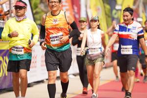 BIB: 41739, 46666, 4161
                            <button type="button" onclick="openModal(8334276)" class="btn btn-primary btn-sm float-right btn-popup" data-toggle="modal" data-target=".modal-high-quality">
                        <i class="fas fa-shopping-cart"></i> Add to Cart
                    </button>
                                            <button type="button" onclick="isThisMe(8334276, true)" class="btn btn-success btn-sm float-right btn-popup btn-isme hidden" data-toggle="tooltip" data-placement="bottom" title="นี่คือรูปของคุณใช่ไหม คลิกที่นี่เพื่อเอาเข้าอัลบั้ม">
                        <i class="fas fa-plus"></i> Add to album
                    </button>
                    <button type="button" onclick="isThisMe(8334276, false)" class="btn btn-warning btn-sm float-right btn-popup btn-isnotme hidden">
                        <i class="fas fa-ban"></i> Remove from album
                    </button>