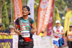 BIB: 42401
                            <button type="button" onclick="openModal(8310651)" class="btn btn-primary btn-sm float-right btn-popup" data-toggle="modal" data-target=".modal-high-quality">
                        <i class="fas fa-shopping-cart"></i> Add to Cart
                    </button>
                                            <button type="button" onclick="isThisMe(8310651, true)" class="btn btn-success btn-sm float-right btn-popup btn-isme hidden" data-toggle="tooltip" data-placement="bottom" title="นี่คือรูปของคุณใช่ไหม คลิกที่นี่เพื่อเอาเข้าอัลบั้ม">
                        <i class="fas fa-plus"></i> Add to album
                    </button>
                    <button type="button" onclick="isThisMe(8310651, false)" class="btn btn-warning btn-sm float-right btn-popup btn-isnotme hidden">
                        <i class="fas fa-ban"></i> Remove from album
                    </button>