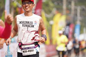 BIB: 42192, 41091
                            <button type="button" onclick="openModal(8313418)" class="btn btn-primary btn-sm float-right btn-popup" data-toggle="modal" data-target=".modal-high-quality">
                        <i class="fas fa-shopping-cart"></i> Add to Cart
                    </button>
                                            <button type="button" onclick="isThisMe(8313418, true)" class="btn btn-success btn-sm float-right btn-popup btn-isme hidden" data-toggle="tooltip" data-placement="bottom" title="นี่คือรูปของคุณใช่ไหม คลิกที่นี่เพื่อเอาเข้าอัลบั้ม">
                        <i class="fas fa-plus"></i> Add to album
                    </button>
                    <button type="button" onclick="isThisMe(8313418, false)" class="btn btn-warning btn-sm float-right btn-popup btn-isnotme hidden">
                        <i class="fas fa-ban"></i> Remove from album
                    </button>