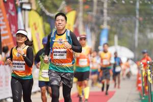 BIB: 47007, 45236
                            <button type="button" onclick="openModal(8336426)" class="btn btn-primary btn-sm float-right btn-popup" data-toggle="modal" data-target=".modal-high-quality">
                        <i class="fas fa-shopping-cart"></i> Add to Cart
                    </button>
                                            <button type="button" onclick="isThisMe(8336426, true)" class="btn btn-success btn-sm float-right btn-popup btn-isme hidden" data-toggle="tooltip" data-placement="bottom" title="นี่คือรูปของคุณใช่ไหม คลิกที่นี่เพื่อเอาเข้าอัลบั้ม">
                        <i class="fas fa-plus"></i> Add to album
                    </button>
                    <button type="button" onclick="isThisMe(8336426, false)" class="btn btn-warning btn-sm float-right btn-popup btn-isnotme hidden">
                        <i class="fas fa-ban"></i> Remove from album
                    </button>