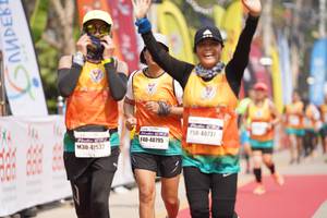 BIB: 150, 40737, 40795, 41532
                            <button type="button" onclick="openModal(8330333)" class="btn btn-primary btn-sm float-right btn-popup" data-toggle="modal" data-target=".modal-high-quality">
                        <i class="fas fa-shopping-cart"></i> Add to Cart
                    </button>
                                            <button type="button" onclick="isThisMe(8330333, true)" class="btn btn-success btn-sm float-right btn-popup btn-isme hidden" data-toggle="tooltip" data-placement="bottom" title="นี่คือรูปของคุณใช่ไหม คลิกที่นี่เพื่อเอาเข้าอัลบั้ม">
                        <i class="fas fa-plus"></i> Add to album
                    </button>
                    <button type="button" onclick="isThisMe(8330333, false)" class="btn btn-warning btn-sm float-right btn-popup btn-isnotme hidden">
                        <i class="fas fa-ban"></i> Remove from album
                    </button>