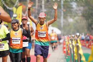 BIB: 000, 41190, 45473, 560
                            <button type="button" onclick="openModal(8332133)" class="btn btn-primary btn-sm float-right btn-popup" data-toggle="modal" data-target=".modal-high-quality">
                        <i class="fas fa-shopping-cart"></i> Add to Cart
                    </button>
                                            <button type="button" onclick="isThisMe(8332133, true)" class="btn btn-success btn-sm float-right btn-popup btn-isme hidden" data-toggle="tooltip" data-placement="bottom" title="นี่คือรูปของคุณใช่ไหม คลิกที่นี่เพื่อเอาเข้าอัลบั้ม">
                        <i class="fas fa-plus"></i> Add to album
                    </button>
                    <button type="button" onclick="isThisMe(8332133, false)" class="btn btn-warning btn-sm float-right btn-popup btn-isnotme hidden">
                        <i class="fas fa-ban"></i> Remove from album
                    </button>