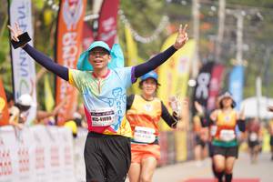 BIB: 41099
                            <button type="button" onclick="openModal(8312413)" class="btn btn-primary btn-sm float-right btn-popup" data-toggle="modal" data-target=".modal-high-quality">
                        <i class="fas fa-shopping-cart"></i> Add to Cart
                    </button>
                                            <button type="button" onclick="isThisMe(8312413, true)" class="btn btn-success btn-sm float-right btn-popup btn-isme hidden" data-toggle="tooltip" data-placement="bottom" title="นี่คือรูปของคุณใช่ไหม คลิกที่นี่เพื่อเอาเข้าอัลบั้ม">
                        <i class="fas fa-plus"></i> Add to album
                    </button>
                    <button type="button" onclick="isThisMe(8312413, false)" class="btn btn-warning btn-sm float-right btn-popup btn-isnotme hidden">
                        <i class="fas fa-ban"></i> Remove from album
                    </button>