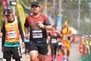 BIB: 46307, 46517
                            <button type="button" onclick="openModal(8328275)" class="btn btn-primary btn-sm float-right btn-popup" data-toggle="modal" data-target=".modal-high-quality">
                        <i class="fas fa-shopping-cart"></i> Add to Cart
                    </button>
                                            <button type="button" onclick="isThisMe(8328275, true)" class="btn btn-success btn-sm float-right btn-popup btn-isme hidden" data-toggle="tooltip" data-placement="bottom" title="นี่คือรูปของคุณใช่ไหม คลิกที่นี่เพื่อเอาเข้าอัลบั้ม">
                        <i class="fas fa-plus"></i> Add to album
                    </button>
                    <button type="button" onclick="isThisMe(8328275, false)" class="btn btn-warning btn-sm float-right btn-popup btn-isnotme hidden">
                        <i class="fas fa-ban"></i> Remove from album
                    </button>