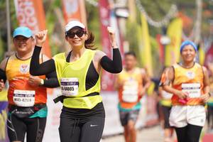 BIB: 84005, 42514
                            <button type="button" onclick="openModal(9866286)" class="btn btn-primary btn-sm float-right btn-popup" data-toggle="modal" data-target=".modal-high-quality">
                        <i class="fas fa-shopping-cart"></i> Add to Cart
                    </button>
                                            <button type="button" onclick="isThisMe(9866286, true)" class="btn btn-success btn-sm float-right btn-popup btn-isme hidden" data-toggle="tooltip" data-placement="bottom" title="นี่คือรูปของคุณใช่ไหม คลิกที่นี่เพื่อเอาเข้าอัลบั้ม">
                        <i class="fas fa-plus"></i> Add to album
                    </button>
                    <button type="button" onclick="isThisMe(9866286, false)" class="btn btn-warning btn-sm float-right btn-popup btn-isnotme hidden">
                        <i class="fas fa-ban"></i> Remove from album
                    </button>