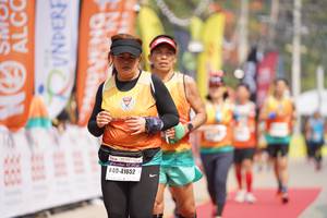 BIB: 41652
                            <button type="button" onclick="openModal(9866420)" class="btn btn-primary btn-sm float-right btn-popup" data-toggle="modal" data-target=".modal-high-quality">
                        <i class="fas fa-shopping-cart"></i> Add to Cart
                    </button>
                                            <button type="button" onclick="isThisMe(9866420, true)" class="btn btn-success btn-sm float-right btn-popup btn-isme hidden" data-toggle="tooltip" data-placement="bottom" title="นี่คือรูปของคุณใช่ไหม คลิกที่นี่เพื่อเอาเข้าอัลบั้ม">
                        <i class="fas fa-plus"></i> Add to album
                    </button>
                    <button type="button" onclick="isThisMe(9866420, false)" class="btn btn-warning btn-sm float-right btn-popup btn-isnotme hidden">
                        <i class="fas fa-ban"></i> Remove from album
                    </button>