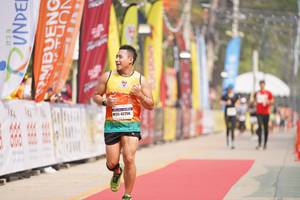 BIB: 
                            <button type="button" onclick="openModal(9867243)" class="btn btn-primary btn-sm float-right btn-popup" data-toggle="modal" data-target=".modal-high-quality">
                        <i class="fas fa-shopping-cart"></i> Add to Cart
                    </button>
                                            <button type="button" onclick="isThisMe(9867243, true)" class="btn btn-success btn-sm float-right btn-popup btn-isme hidden" data-toggle="tooltip" data-placement="bottom" title="นี่คือรูปของคุณใช่ไหม คลิกที่นี่เพื่อเอาเข้าอัลบั้ม">
                        <i class="fas fa-plus"></i> Add to album
                    </button>
                    <button type="button" onclick="isThisMe(9867243, false)" class="btn btn-warning btn-sm float-right btn-popup btn-isnotme hidden">
                        <i class="fas fa-ban"></i> Remove from album
                    </button>