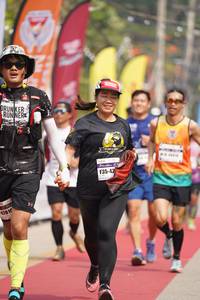 BIB: 4781
                            <button type="button" onclick="openModal(9865921)" class="btn btn-primary btn-sm float-right btn-popup" data-toggle="modal" data-target=".modal-high-quality">
                        <i class="fas fa-shopping-cart"></i> Add to Cart
                    </button>
                                            <button type="button" onclick="isThisMe(9865921, true)" class="btn btn-success btn-sm float-right btn-popup btn-isme hidden" data-toggle="tooltip" data-placement="bottom" title="นี่คือรูปของคุณใช่ไหม คลิกที่นี่เพื่อเอาเข้าอัลบั้ม">
                        <i class="fas fa-plus"></i> Add to album
                    </button>
                    <button type="button" onclick="isThisMe(9865921, false)" class="btn btn-warning btn-sm float-right btn-popup btn-isnotme hidden">
                        <i class="fas fa-ban"></i> Remove from album
                    </button>