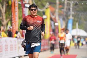 BIB: 42944
                            <button type="button" onclick="openModal(9868043)" class="btn btn-primary btn-sm float-right btn-popup" data-toggle="modal" data-target=".modal-high-quality">
                        <i class="fas fa-shopping-cart"></i> Add to Cart
                    </button>
                                            <button type="button" onclick="isThisMe(9868043, true)" class="btn btn-success btn-sm float-right btn-popup btn-isme hidden" data-toggle="tooltip" data-placement="bottom" title="นี่คือรูปของคุณใช่ไหม คลิกที่นี่เพื่อเอาเข้าอัลบั้ม">
                        <i class="fas fa-plus"></i> Add to album
                    </button>
                    <button type="button" onclick="isThisMe(9868043, false)" class="btn btn-warning btn-sm float-right btn-popup btn-isnotme hidden">
                        <i class="fas fa-ban"></i> Remove from album
                    </button>