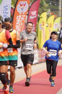 BIB: 47985, 3015, 47746
                            <button type="button" onclick="openModal(9865981)" class="btn btn-primary btn-sm float-right btn-popup" data-toggle="modal" data-target=".modal-high-quality">
                        <i class="fas fa-shopping-cart"></i> Add to Cart
                    </button>
                                            <button type="button" onclick="isThisMe(9865981, true)" class="btn btn-success btn-sm float-right btn-popup btn-isme hidden" data-toggle="tooltip" data-placement="bottom" title="นี่คือรูปของคุณใช่ไหม คลิกที่นี่เพื่อเอาเข้าอัลบั้ม">
                        <i class="fas fa-plus"></i> Add to album
                    </button>
                    <button type="button" onclick="isThisMe(9865981, false)" class="btn btn-warning btn-sm float-right btn-popup btn-isnotme hidden">
                        <i class="fas fa-ban"></i> Remove from album
                    </button>