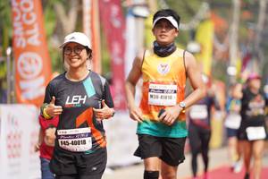 BIB: 41810, 421952, 40018
                            <button type="button" onclick="openModal(9866233)" class="btn btn-primary btn-sm float-right btn-popup" data-toggle="modal" data-target=".modal-high-quality">
                        <i class="fas fa-shopping-cart"></i> Add to Cart
                    </button>
                                            <button type="button" onclick="isThisMe(9866233, true)" class="btn btn-success btn-sm float-right btn-popup btn-isme hidden" data-toggle="tooltip" data-placement="bottom" title="นี่คือรูปของคุณใช่ไหม คลิกที่นี่เพื่อเอาเข้าอัลบั้ม">
                        <i class="fas fa-plus"></i> Add to album
                    </button>
                    <button type="button" onclick="isThisMe(9866233, false)" class="btn btn-warning btn-sm float-right btn-popup btn-isnotme hidden">
                        <i class="fas fa-ban"></i> Remove from album
                    </button>