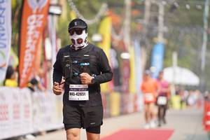 BIB: 42651
                            <button type="button" onclick="openModal(9867687)" class="btn btn-primary btn-sm float-right btn-popup" data-toggle="modal" data-target=".modal-high-quality">
                        <i class="fas fa-shopping-cart"></i> Add to Cart
                    </button>
                                            <button type="button" onclick="isThisMe(9867687, true)" class="btn btn-success btn-sm float-right btn-popup btn-isme hidden" data-toggle="tooltip" data-placement="bottom" title="นี่คือรูปของคุณใช่ไหม คลิกที่นี่เพื่อเอาเข้าอัลบั้ม">
                        <i class="fas fa-plus"></i> Add to album
                    </button>
                    <button type="button" onclick="isThisMe(9867687, false)" class="btn btn-warning btn-sm float-right btn-popup btn-isnotme hidden">
                        <i class="fas fa-ban"></i> Remove from album
                    </button>