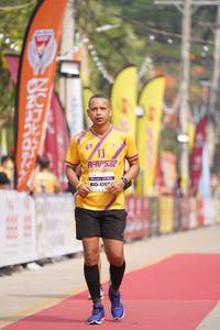 BIB: 424
                            <button type="button" onclick="openModal(9866148)" class="btn btn-primary btn-sm float-right btn-popup" data-toggle="modal" data-target=".modal-high-quality">
                        <i class="fas fa-shopping-cart"></i> Add to Cart
                    </button>
                                            <button type="button" onclick="isThisMe(9866148, true)" class="btn btn-success btn-sm float-right btn-popup btn-isme hidden" data-toggle="tooltip" data-placement="bottom" title="นี่คือรูปของคุณใช่ไหม คลิกที่นี่เพื่อเอาเข้าอัลบั้ม">
                        <i class="fas fa-plus"></i> Add to album
                    </button>
                    <button type="button" onclick="isThisMe(9866148, false)" class="btn btn-warning btn-sm float-right btn-popup btn-isnotme hidden">
                        <i class="fas fa-ban"></i> Remove from album
                    </button>