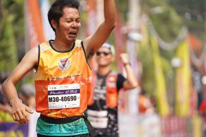 BIB: 42192, 40690
                            <button type="button" onclick="openModal(9867996)" class="btn btn-primary btn-sm float-right btn-popup" data-toggle="modal" data-target=".modal-high-quality">
                        <i class="fas fa-shopping-cart"></i> Add to Cart
                    </button>
                                            <button type="button" onclick="isThisMe(9867996, true)" class="btn btn-success btn-sm float-right btn-popup btn-isme hidden" data-toggle="tooltip" data-placement="bottom" title="นี่คือรูปของคุณใช่ไหม คลิกที่นี่เพื่อเอาเข้าอัลบั้ม">
                        <i class="fas fa-plus"></i> Add to album
                    </button>
                    <button type="button" onclick="isThisMe(9867996, false)" class="btn btn-warning btn-sm float-right btn-popup btn-isnotme hidden">
                        <i class="fas fa-ban"></i> Remove from album
                    </button>