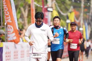 BIB: 42696
                            <button type="button" onclick="openModal(9868058)" class="btn btn-primary btn-sm float-right btn-popup" data-toggle="modal" data-target=".modal-high-quality">
                        <i class="fas fa-shopping-cart"></i> Add to Cart
                    </button>
                                            <button type="button" onclick="isThisMe(9868058, true)" class="btn btn-success btn-sm float-right btn-popup btn-isme hidden" data-toggle="tooltip" data-placement="bottom" title="นี่คือรูปของคุณใช่ไหม คลิกที่นี่เพื่อเอาเข้าอัลบั้ม">
                        <i class="fas fa-plus"></i> Add to album
                    </button>
                    <button type="button" onclick="isThisMe(9868058, false)" class="btn btn-warning btn-sm float-right btn-popup btn-isnotme hidden">
                        <i class="fas fa-ban"></i> Remove from album
                    </button>