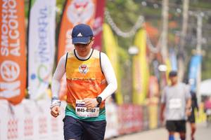 BIB: 41167
                            <button type="button" onclick="openModal(9867671)" class="btn btn-primary btn-sm float-right btn-popup" data-toggle="modal" data-target=".modal-high-quality">
                        <i class="fas fa-shopping-cart"></i> Add to Cart
                    </button>
                                            <button type="button" onclick="isThisMe(9867671, true)" class="btn btn-success btn-sm float-right btn-popup btn-isme hidden" data-toggle="tooltip" data-placement="bottom" title="นี่คือรูปของคุณใช่ไหม คลิกที่นี่เพื่อเอาเข้าอัลบั้ม">
                        <i class="fas fa-plus"></i> Add to album
                    </button>
                    <button type="button" onclick="isThisMe(9867671, false)" class="btn btn-warning btn-sm float-right btn-popup btn-isnotme hidden">
                        <i class="fas fa-ban"></i> Remove from album
                    </button>