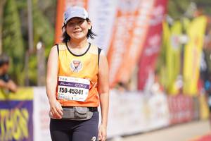 BIB: 195, 45341
                            <button type="button" onclick="openModal(9867220)" class="btn btn-primary btn-sm float-right btn-popup" data-toggle="modal" data-target=".modal-high-quality">
                        <i class="fas fa-shopping-cart"></i> Add to Cart
                    </button>
                                            <button type="button" onclick="isThisMe(9867220, true)" class="btn btn-success btn-sm float-right btn-popup btn-isme hidden" data-toggle="tooltip" data-placement="bottom" title="นี่คือรูปของคุณใช่ไหม คลิกที่นี่เพื่อเอาเข้าอัลบั้ม">
                        <i class="fas fa-plus"></i> Add to album
                    </button>
                    <button type="button" onclick="isThisMe(9867220, false)" class="btn btn-warning btn-sm float-right btn-popup btn-isnotme hidden">
                        <i class="fas fa-ban"></i> Remove from album
                    </button>