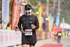 BIB: 42651
                            <button type="button" onclick="openModal(9867690)" class="btn btn-primary btn-sm float-right btn-popup" data-toggle="modal" data-target=".modal-high-quality">
                        <i class="fas fa-shopping-cart"></i> Add to Cart
                    </button>
                                            <button type="button" onclick="isThisMe(9867690, true)" class="btn btn-success btn-sm float-right btn-popup btn-isme hidden" data-toggle="tooltip" data-placement="bottom" title="นี่คือรูปของคุณใช่ไหม คลิกที่นี่เพื่อเอาเข้าอัลบั้ม">
                        <i class="fas fa-plus"></i> Add to album
                    </button>
                    <button type="button" onclick="isThisMe(9867690, false)" class="btn btn-warning btn-sm float-right btn-popup btn-isnotme hidden">
                        <i class="fas fa-ban"></i> Remove from album
                    </button>