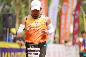 BIB: 421952, 41814
                            <button type="button" onclick="openModal(9867324)" class="btn btn-primary btn-sm float-right btn-popup" data-toggle="modal" data-target=".modal-high-quality">
                        <i class="fas fa-shopping-cart"></i> Add to Cart
                    </button>
                                            <button type="button" onclick="isThisMe(9867324, true)" class="btn btn-success btn-sm float-right btn-popup btn-isme hidden" data-toggle="tooltip" data-placement="bottom" title="นี่คือรูปของคุณใช่ไหม คลิกที่นี่เพื่อเอาเข้าอัลบั้ม">
                        <i class="fas fa-plus"></i> Add to album
                    </button>
                    <button type="button" onclick="isThisMe(9867324, false)" class="btn btn-warning btn-sm float-right btn-popup btn-isnotme hidden">
                        <i class="fas fa-ban"></i> Remove from album
                    </button>