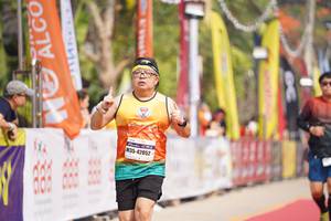 BIB: 42052
                            <button type="button" onclick="openModal(9868029)" class="btn btn-primary btn-sm float-right btn-popup" data-toggle="modal" data-target=".modal-high-quality">
                        <i class="fas fa-shopping-cart"></i> Add to Cart
                    </button>
                                            <button type="button" onclick="isThisMe(9868029, true)" class="btn btn-success btn-sm float-right btn-popup btn-isme hidden" data-toggle="tooltip" data-placement="bottom" title="นี่คือรูปของคุณใช่ไหม คลิกที่นี่เพื่อเอาเข้าอัลบั้ม">
                        <i class="fas fa-plus"></i> Add to album
                    </button>
                    <button type="button" onclick="isThisMe(9868029, false)" class="btn btn-warning btn-sm float-right btn-popup btn-isnotme hidden">
                        <i class="fas fa-ban"></i> Remove from album
                    </button>