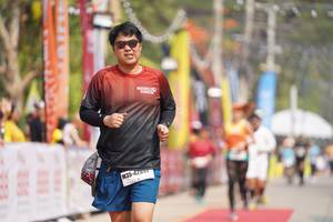 BIB: 429
                            <button type="button" onclick="openModal(9868045)" class="btn btn-primary btn-sm float-right btn-popup" data-toggle="modal" data-target=".modal-high-quality">
                        <i class="fas fa-shopping-cart"></i> Add to Cart
                    </button>
                                            <button type="button" onclick="isThisMe(9868045, true)" class="btn btn-success btn-sm float-right btn-popup btn-isme hidden" data-toggle="tooltip" data-placement="bottom" title="นี่คือรูปของคุณใช่ไหม คลิกที่นี่เพื่อเอาเข้าอัลบั้ม">
                        <i class="fas fa-plus"></i> Add to album
                    </button>
                    <button type="button" onclick="isThisMe(9868045, false)" class="btn btn-warning btn-sm float-right btn-popup btn-isnotme hidden">
                        <i class="fas fa-ban"></i> Remove from album
                    </button>