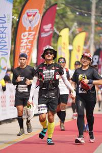 BIB: 47810
                            <button type="button" onclick="openModal(9865917)" class="btn btn-primary btn-sm float-right btn-popup" data-toggle="modal" data-target=".modal-high-quality">
                        <i class="fas fa-shopping-cart"></i> Add to Cart
                    </button>
                                            <button type="button" onclick="isThisMe(9865917, true)" class="btn btn-success btn-sm float-right btn-popup btn-isme hidden" data-toggle="tooltip" data-placement="bottom" title="นี่คือรูปของคุณใช่ไหม คลิกที่นี่เพื่อเอาเข้าอัลบั้ม">
                        <i class="fas fa-plus"></i> Add to album
                    </button>
                    <button type="button" onclick="isThisMe(9865917, false)" class="btn btn-warning btn-sm float-right btn-popup btn-isnotme hidden">
                        <i class="fas fa-ban"></i> Remove from album
                    </button>