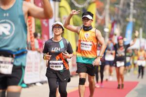 BIB: 418, 40018
                            <button type="button" onclick="openModal(9866206)" class="btn btn-primary btn-sm float-right btn-popup" data-toggle="modal" data-target=".modal-high-quality">
                        <i class="fas fa-shopping-cart"></i> Add to Cart
                    </button>
                                            <button type="button" onclick="isThisMe(9866206, true)" class="btn btn-success btn-sm float-right btn-popup btn-isme hidden" data-toggle="tooltip" data-placement="bottom" title="นี่คือรูปของคุณใช่ไหม คลิกที่นี่เพื่อเอาเข้าอัลบั้ม">
                        <i class="fas fa-plus"></i> Add to album
                    </button>
                    <button type="button" onclick="isThisMe(9866206, false)" class="btn btn-warning btn-sm float-right btn-popup btn-isnotme hidden">
                        <i class="fas fa-ban"></i> Remove from album
                    </button>