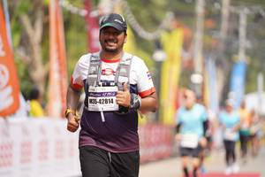 BIB: 42192, 42814
                            <button type="button" onclick="openModal(9868073)" class="btn btn-primary btn-sm float-right btn-popup" data-toggle="modal" data-target=".modal-high-quality">
                        <i class="fas fa-shopping-cart"></i> Add to Cart
                    </button>
                                            <button type="button" onclick="isThisMe(9868073, true)" class="btn btn-success btn-sm float-right btn-popup btn-isme hidden" data-toggle="tooltip" data-placement="bottom" title="นี่คือรูปของคุณใช่ไหม คลิกที่นี่เพื่อเอาเข้าอัลบั้ม">
                        <i class="fas fa-plus"></i> Add to album
                    </button>
                    <button type="button" onclick="isThisMe(9868073, false)" class="btn btn-warning btn-sm float-right btn-popup btn-isnotme hidden">
                        <i class="fas fa-ban"></i> Remove from album
                    </button>