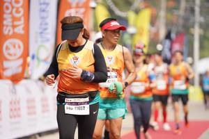 BIB: 4211, 11652
                            <button type="button" onclick="openModal(9866444)" class="btn btn-primary btn-sm float-right btn-popup" data-toggle="modal" data-target=".modal-high-quality">
                        <i class="fas fa-shopping-cart"></i> Add to Cart
                    </button>
                                            <button type="button" onclick="isThisMe(9866444, true)" class="btn btn-success btn-sm float-right btn-popup btn-isme hidden" data-toggle="tooltip" data-placement="bottom" title="นี่คือรูปของคุณใช่ไหม คลิกที่นี่เพื่อเอาเข้าอัลบั้ม">
                        <i class="fas fa-plus"></i> Add to album
                    </button>
                    <button type="button" onclick="isThisMe(9866444, false)" class="btn btn-warning btn-sm float-right btn-popup btn-isnotme hidden">
                        <i class="fas fa-ban"></i> Remove from album
                    </button>