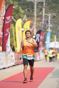 BIB: 43021
                            <button type="button" onclick="openModal(9865930)" class="btn btn-primary btn-sm float-right btn-popup" data-toggle="modal" data-target=".modal-high-quality">
                        <i class="fas fa-shopping-cart"></i> Add to Cart
                    </button>
                                            <button type="button" onclick="isThisMe(9865930, true)" class="btn btn-success btn-sm float-right btn-popup btn-isme hidden" data-toggle="tooltip" data-placement="bottom" title="นี่คือรูปของคุณใช่ไหม คลิกที่นี่เพื่อเอาเข้าอัลบั้ม">
                        <i class="fas fa-plus"></i> Add to album
                    </button>
                    <button type="button" onclick="isThisMe(9865930, false)" class="btn btn-warning btn-sm float-right btn-popup btn-isnotme hidden">
                        <i class="fas fa-ban"></i> Remove from album
                    </button>