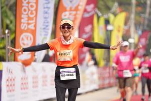 BIB: 40366
                            <button type="button" onclick="openModal(9866658)" class="btn btn-primary btn-sm float-right btn-popup" data-toggle="modal" data-target=".modal-high-quality">
                        <i class="fas fa-shopping-cart"></i> Add to Cart
                    </button>
                                            <button type="button" onclick="isThisMe(9866658, true)" class="btn btn-success btn-sm float-right btn-popup btn-isme hidden" data-toggle="tooltip" data-placement="bottom" title="นี่คือรูปของคุณใช่ไหม คลิกที่นี่เพื่อเอาเข้าอัลบั้ม">
                        <i class="fas fa-plus"></i> Add to album
                    </button>
                    <button type="button" onclick="isThisMe(9866658, false)" class="btn btn-warning btn-sm float-right btn-popup btn-isnotme hidden">
                        <i class="fas fa-ban"></i> Remove from album
                    </button>