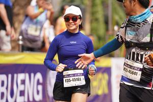 BIB: 421952, 45841, 12192, 45161
                            <button type="button" onclick="openModal(9867195)" class="btn btn-primary btn-sm float-right btn-popup" data-toggle="modal" data-target=".modal-high-quality">
                        <i class="fas fa-shopping-cart"></i> Add to Cart
                    </button>
                                            <button type="button" onclick="isThisMe(9867195, true)" class="btn btn-success btn-sm float-right btn-popup btn-isme hidden" data-toggle="tooltip" data-placement="bottom" title="นี่คือรูปของคุณใช่ไหม คลิกที่นี่เพื่อเอาเข้าอัลบั้ม">
                        <i class="fas fa-plus"></i> Add to album
                    </button>
                    <button type="button" onclick="isThisMe(9867195, false)" class="btn btn-warning btn-sm float-right btn-popup btn-isnotme hidden">
                        <i class="fas fa-ban"></i> Remove from album
                    </button>