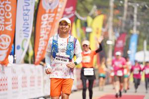 BIB: 47106
                            <button type="button" onclick="openModal(9866643)" class="btn btn-primary btn-sm float-right btn-popup" data-toggle="modal" data-target=".modal-high-quality">
                        <i class="fas fa-shopping-cart"></i> Add to Cart
                    </button>
                                            <button type="button" onclick="isThisMe(9866643, true)" class="btn btn-success btn-sm float-right btn-popup btn-isme hidden" data-toggle="tooltip" data-placement="bottom" title="นี่คือรูปของคุณใช่ไหม คลิกที่นี่เพื่อเอาเข้าอัลบั้ม">
                        <i class="fas fa-plus"></i> Add to album
                    </button>
                    <button type="button" onclick="isThisMe(9866643, false)" class="btn btn-warning btn-sm float-right btn-popup btn-isnotme hidden">
                        <i class="fas fa-ban"></i> Remove from album
                    </button>