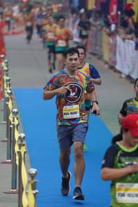 BIB: 16302
                            <button type="button" onclick="openModal(7308824)" class="btn btn-primary btn-sm float-right btn-popup" data-toggle="modal" data-target=".modal-high-quality">
                        <i class="fas fa-shopping-cart"></i> Add to Cart
                    </button>
                                            <button type="button" onclick="isThisMe(7308824, true)" class="btn btn-success btn-sm float-right btn-popup btn-isme hidden" data-toggle="tooltip" data-placement="bottom" title="นี่คือรูปของคุณใช่ไหม คลิกที่นี่เพื่อเอาเข้าอัลบั้ม">
                        <i class="fas fa-plus"></i> Add to album
                    </button>
                    <button type="button" onclick="isThisMe(7308824, false)" class="btn btn-warning btn-sm float-right btn-popup btn-isnotme hidden">
                        <i class="fas fa-ban"></i> Remove from album
                    </button>