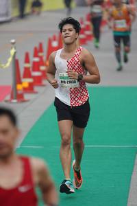 BIB: 21030
                            <button type="button" onclick="openModal(7323549)" class="btn btn-primary btn-sm float-right btn-popup" data-toggle="modal" data-target=".modal-high-quality">
                        <i class="fas fa-shopping-cart"></i> Add to Cart
                    </button>
                                            <button type="button" onclick="isThisMe(7323549, true)" class="btn btn-success btn-sm float-right btn-popup btn-isme hidden" data-toggle="tooltip" data-placement="bottom" title="นี่คือรูปของคุณใช่ไหม คลิกที่นี่เพื่อเอาเข้าอัลบั้ม">
                        <i class="fas fa-plus"></i> Add to album
                    </button>
                    <button type="button" onclick="isThisMe(7323549, false)" class="btn btn-warning btn-sm float-right btn-popup btn-isnotme hidden">
                        <i class="fas fa-ban"></i> Remove from album
                    </button>