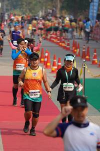 BIB: 443, 26516, 45262
                            <button type="button" onclick="openModal(7887339)" class="btn btn-primary btn-sm float-right btn-popup" data-toggle="modal" data-target=".modal-high-quality">
                        <i class="fas fa-shopping-cart"></i> Add to Cart
                    </button>
                                            <button type="button" onclick="isThisMe(7887339, true)" class="btn btn-success btn-sm float-right btn-popup btn-isme hidden" data-toggle="tooltip" data-placement="bottom" title="นี่คือรูปของคุณใช่ไหม คลิกที่นี่เพื่อเอาเข้าอัลบั้ม">
                        <i class="fas fa-plus"></i> Add to album
                    </button>
                    <button type="button" onclick="isThisMe(7887339, false)" class="btn btn-warning btn-sm float-right btn-popup btn-isnotme hidden">
                        <i class="fas fa-ban"></i> Remove from album
                    </button>