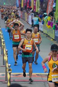 BIB: 104, 17272
                            <button type="button" onclick="openModal(7315719)" class="btn btn-primary btn-sm float-right btn-popup" data-toggle="modal" data-target=".modal-high-quality">
                        <i class="fas fa-shopping-cart"></i> Add to Cart
                    </button>
                                            <button type="button" onclick="isThisMe(7315719, true)" class="btn btn-success btn-sm float-right btn-popup btn-isme hidden" data-toggle="tooltip" data-placement="bottom" title="นี่คือรูปของคุณใช่ไหม คลิกที่นี่เพื่อเอาเข้าอัลบั้ม">
                        <i class="fas fa-plus"></i> Add to album
                    </button>
                    <button type="button" onclick="isThisMe(7315719, false)" class="btn btn-warning btn-sm float-right btn-popup btn-isnotme hidden">
                        <i class="fas fa-ban"></i> Remove from album
                    </button>