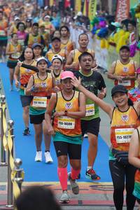 BIB: 0616, 1742, 16599, 10278
                            <button type="button" onclick="openModal(7327692)" class="btn btn-primary btn-sm float-right btn-popup" data-toggle="modal" data-target=".modal-high-quality">
                        <i class="fas fa-shopping-cart"></i> Add to Cart
                    </button>
                                            <button type="button" onclick="isThisMe(7327692, true)" class="btn btn-success btn-sm float-right btn-popup btn-isme hidden" data-toggle="tooltip" data-placement="bottom" title="นี่คือรูปของคุณใช่ไหม คลิกที่นี่เพื่อเอาเข้าอัลบั้ม">
                        <i class="fas fa-plus"></i> Add to album
                    </button>
                    <button type="button" onclick="isThisMe(7327692, false)" class="btn btn-warning btn-sm float-right btn-popup btn-isnotme hidden">
                        <i class="fas fa-ban"></i> Remove from album
                    </button>