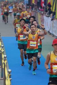 BIB: 100, 17533
                            <button type="button" onclick="openModal(7310507)" class="btn btn-primary btn-sm float-right btn-popup" data-toggle="modal" data-target=".modal-high-quality">
                        <i class="fas fa-shopping-cart"></i> Add to Cart
                    </button>
                                            <button type="button" onclick="isThisMe(7310507, true)" class="btn btn-success btn-sm float-right btn-popup btn-isme hidden" data-toggle="tooltip" data-placement="bottom" title="นี่คือรูปของคุณใช่ไหม คลิกที่นี่เพื่อเอาเข้าอัลบั้ม">
                        <i class="fas fa-plus"></i> Add to album
                    </button>
                    <button type="button" onclick="isThisMe(7310507, false)" class="btn btn-warning btn-sm float-right btn-popup btn-isnotme hidden">
                        <i class="fas fa-ban"></i> Remove from album
                    </button>