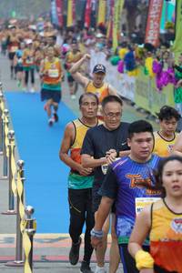 BIB: 
                            <button type="button" onclick="openModal(7319696)" class="btn btn-primary btn-sm float-right btn-popup" data-toggle="modal" data-target=".modal-high-quality">
                        <i class="fas fa-shopping-cart"></i> Add to Cart
                    </button>
                                            <button type="button" onclick="isThisMe(7319696, true)" class="btn btn-success btn-sm float-right btn-popup btn-isme hidden" data-toggle="tooltip" data-placement="bottom" title="นี่คือรูปของคุณใช่ไหม คลิกที่นี่เพื่อเอาเข้าอัลบั้ม">
                        <i class="fas fa-plus"></i> Add to album
                    </button>
                    <button type="button" onclick="isThisMe(7319696, false)" class="btn btn-warning btn-sm float-right btn-popup btn-isnotme hidden">
                        <i class="fas fa-ban"></i> Remove from album
                    </button>