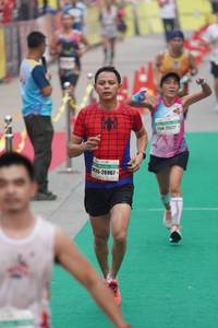 BIB: 75227, 26967
                            <button type="button" onclick="openModal(7351104)" class="btn btn-primary btn-sm float-right btn-popup" data-toggle="modal" data-target=".modal-high-quality">
                        <i class="fas fa-shopping-cart"></i> Add to Cart
                    </button>
                                            <button type="button" onclick="isThisMe(7351104, true)" class="btn btn-success btn-sm float-right btn-popup btn-isme hidden" data-toggle="tooltip" data-placement="bottom" title="นี่คือรูปของคุณใช่ไหม คลิกที่นี่เพื่อเอาเข้าอัลบั้ม">
                        <i class="fas fa-plus"></i> Add to album
                    </button>
                    <button type="button" onclick="isThisMe(7351104, false)" class="btn btn-warning btn-sm float-right btn-popup btn-isnotme hidden">
                        <i class="fas fa-ban"></i> Remove from album
                    </button>