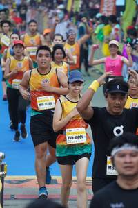BIB: 11780, 10891
                            <button type="button" onclick="openModal(7315137)" class="btn btn-primary btn-sm float-right btn-popup" data-toggle="modal" data-target=".modal-high-quality">
                        <i class="fas fa-shopping-cart"></i> Add to Cart
                    </button>
                                            <button type="button" onclick="isThisMe(7315137, true)" class="btn btn-success btn-sm float-right btn-popup btn-isme hidden" data-toggle="tooltip" data-placement="bottom" title="นี่คือรูปของคุณใช่ไหม คลิกที่นี่เพื่อเอาเข้าอัลบั้ม">
                        <i class="fas fa-plus"></i> Add to album
                    </button>
                    <button type="button" onclick="isThisMe(7315137, false)" class="btn btn-warning btn-sm float-right btn-popup btn-isnotme hidden">
                        <i class="fas fa-ban"></i> Remove from album
                    </button>