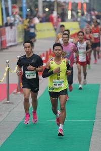 BIB: 2775, 21127
                            <button type="button" onclick="openModal(7317462)" class="btn btn-primary btn-sm float-right btn-popup" data-toggle="modal" data-target=".modal-high-quality">
                        <i class="fas fa-shopping-cart"></i> Add to Cart
                    </button>
                                            <button type="button" onclick="isThisMe(7317462, true)" class="btn btn-success btn-sm float-right btn-popup btn-isme hidden" data-toggle="tooltip" data-placement="bottom" title="นี่คือรูปของคุณใช่ไหม คลิกที่นี่เพื่อเอาเข้าอัลบั้ม">
                        <i class="fas fa-plus"></i> Add to album
                    </button>
                    <button type="button" onclick="isThisMe(7317462, false)" class="btn btn-warning btn-sm float-right btn-popup btn-isnotme hidden">
                        <i class="fas fa-ban"></i> Remove from album
                    </button>