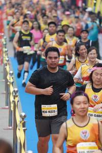 BIB: 16323, 15484
                            <button type="button" onclick="openModal(7352962)" class="btn btn-primary btn-sm float-right btn-popup" data-toggle="modal" data-target=".modal-high-quality">
                        <i class="fas fa-shopping-cart"></i> Add to Cart
                    </button>
                                            <button type="button" onclick="isThisMe(7352962, true)" class="btn btn-success btn-sm float-right btn-popup btn-isme hidden" data-toggle="tooltip" data-placement="bottom" title="นี่คือรูปของคุณใช่ไหม คลิกที่นี่เพื่อเอาเข้าอัลบั้ม">
                        <i class="fas fa-plus"></i> Add to album
                    </button>
                    <button type="button" onclick="isThisMe(7352962, false)" class="btn btn-warning btn-sm float-right btn-popup btn-isnotme hidden">
                        <i class="fas fa-ban"></i> Remove from album
                    </button>