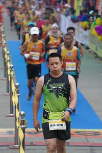 BIB: 16197
                            <button type="button" onclick="openModal(7316628)" class="btn btn-primary btn-sm float-right btn-popup" data-toggle="modal" data-target=".modal-high-quality">
                        <i class="fas fa-shopping-cart"></i> Add to Cart
                    </button>
                                            <button type="button" onclick="isThisMe(7316628, true)" class="btn btn-success btn-sm float-right btn-popup btn-isme hidden" data-toggle="tooltip" data-placement="bottom" title="นี่คือรูปของคุณใช่ไหม คลิกที่นี่เพื่อเอาเข้าอัลบั้ม">
                        <i class="fas fa-plus"></i> Add to album
                    </button>
                    <button type="button" onclick="isThisMe(7316628, false)" class="btn btn-warning btn-sm float-right btn-popup btn-isnotme hidden">
                        <i class="fas fa-ban"></i> Remove from album
                    </button>