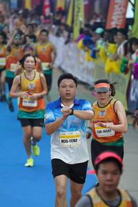 BIB: 16581, 11702
                            <button type="button" onclick="openModal(7310756)" class="btn btn-primary btn-sm float-right btn-popup" data-toggle="modal" data-target=".modal-high-quality">
                        <i class="fas fa-shopping-cart"></i> Add to Cart
                    </button>
                                            <button type="button" onclick="isThisMe(7310756, true)" class="btn btn-success btn-sm float-right btn-popup btn-isme hidden" data-toggle="tooltip" data-placement="bottom" title="นี่คือรูปของคุณใช่ไหม คลิกที่นี่เพื่อเอาเข้าอัลบั้ม">
                        <i class="fas fa-plus"></i> Add to album
                    </button>
                    <button type="button" onclick="isThisMe(7310756, false)" class="btn btn-warning btn-sm float-right btn-popup btn-isnotme hidden">
                        <i class="fas fa-ban"></i> Remove from album
                    </button>