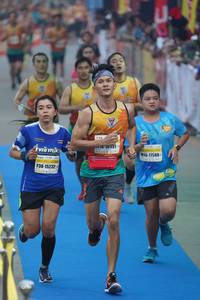 BIB: 10991, 17588, 15232
                            <button type="button" onclick="openModal(7309262)" class="btn btn-primary btn-sm float-right btn-popup" data-toggle="modal" data-target=".modal-high-quality">
                        <i class="fas fa-shopping-cart"></i> Add to Cart
                    </button>
                                            <button type="button" onclick="isThisMe(7309262, true)" class="btn btn-success btn-sm float-right btn-popup btn-isme hidden" data-toggle="tooltip" data-placement="bottom" title="นี่คือรูปของคุณใช่ไหม คลิกที่นี่เพื่อเอาเข้าอัลบั้ม">
                        <i class="fas fa-plus"></i> Add to album
                    </button>
                    <button type="button" onclick="isThisMe(7309262, false)" class="btn btn-warning btn-sm float-right btn-popup btn-isnotme hidden">
                        <i class="fas fa-ban"></i> Remove from album
                    </button>