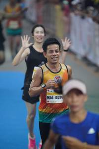 BIB: 10536
                            <button type="button" onclick="openModal(7301942)" class="btn btn-primary btn-sm float-right btn-popup" data-toggle="modal" data-target=".modal-high-quality">
                        <i class="fas fa-shopping-cart"></i> Add to Cart
                    </button>
                                            <button type="button" onclick="isThisMe(7301942, true)" class="btn btn-success btn-sm float-right btn-popup btn-isme hidden" data-toggle="tooltip" data-placement="bottom" title="นี่คือรูปของคุณใช่ไหม คลิกที่นี่เพื่อเอาเข้าอัลบั้ม">
                        <i class="fas fa-plus"></i> Add to album
                    </button>
                    <button type="button" onclick="isThisMe(7301942, false)" class="btn btn-warning btn-sm float-right btn-popup btn-isnotme hidden">
                        <i class="fas fa-ban"></i> Remove from album
                    </button>