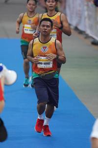 BIB: 0827, 10982
                            <button type="button" onclick="openModal(7305315)" class="btn btn-primary btn-sm float-right btn-popup" data-toggle="modal" data-target=".modal-high-quality">
                        <i class="fas fa-shopping-cart"></i> Add to Cart
                    </button>
                                            <button type="button" onclick="isThisMe(7305315, true)" class="btn btn-success btn-sm float-right btn-popup btn-isme hidden" data-toggle="tooltip" data-placement="bottom" title="นี่คือรูปของคุณใช่ไหม คลิกที่นี่เพื่อเอาเข้าอัลบั้ม">
                        <i class="fas fa-plus"></i> Add to album
                    </button>
                    <button type="button" onclick="isThisMe(7305315, false)" class="btn btn-warning btn-sm float-right btn-popup btn-isnotme hidden">
                        <i class="fas fa-ban"></i> Remove from album
                    </button>